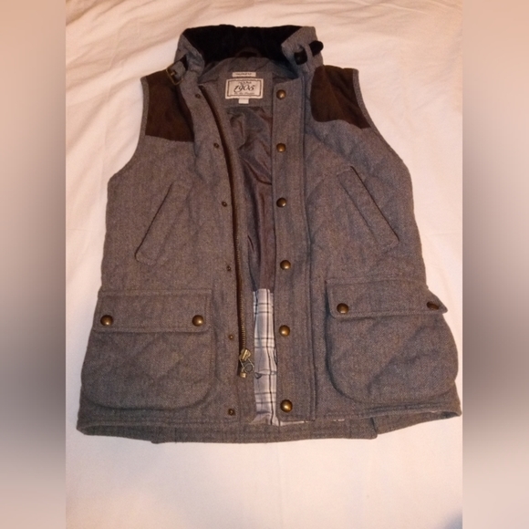 Jos. A. Bank Other - Jos. A. Banks Tailored Fit Herringbone Vest Wool